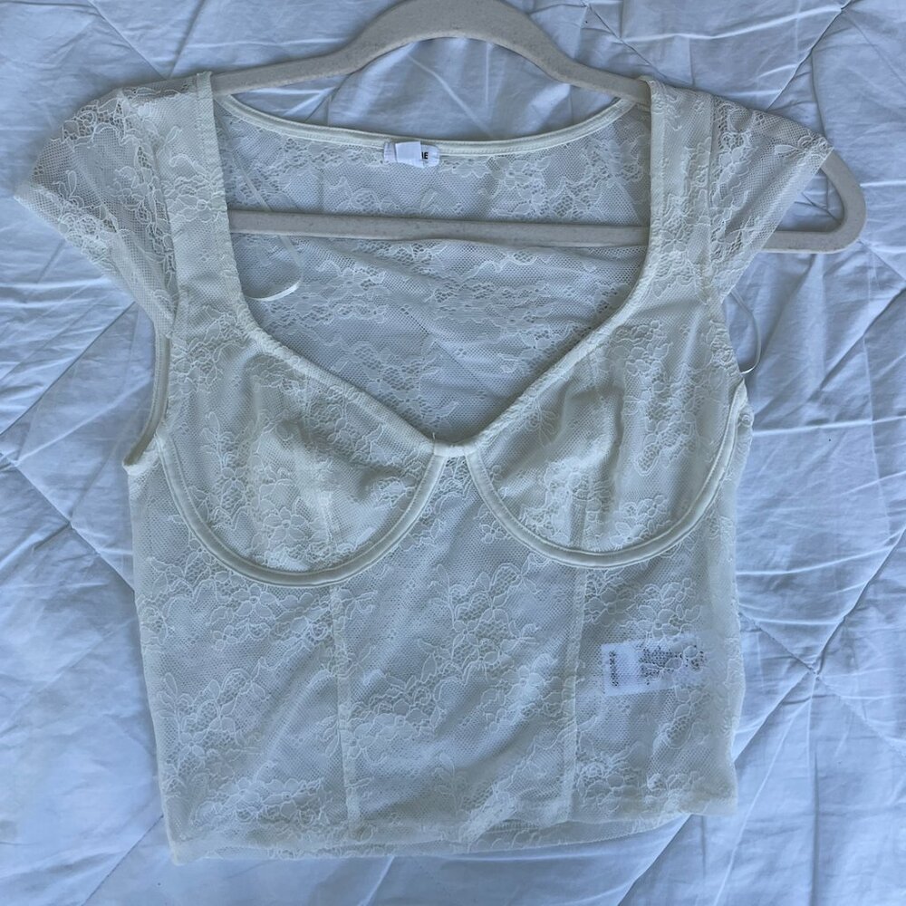 Garage Lace Short Sleeve Top